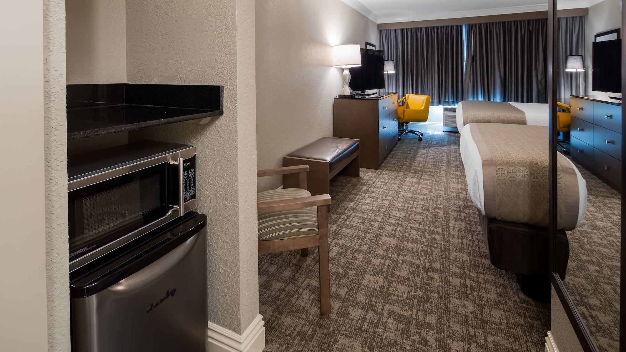 Western Premier Airport/expo Center 4* Louisville